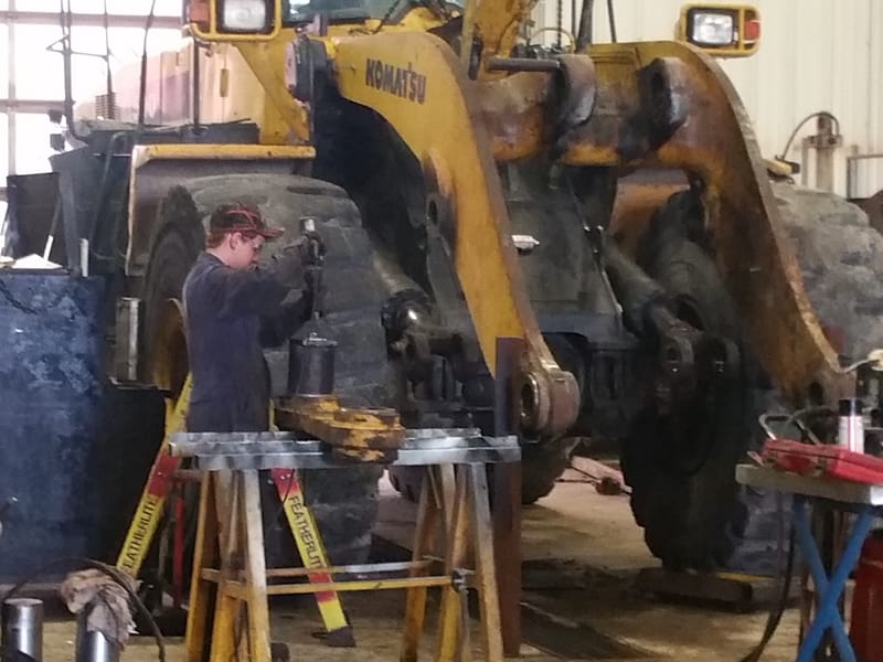 Mining equipment refurbishing